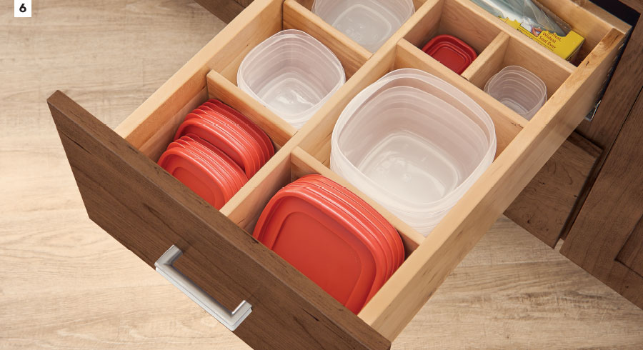 https://www.kraftmaid.com/product_images/uploaded_images/blogimg6-rubbermaidcontainerdrawer.jpg